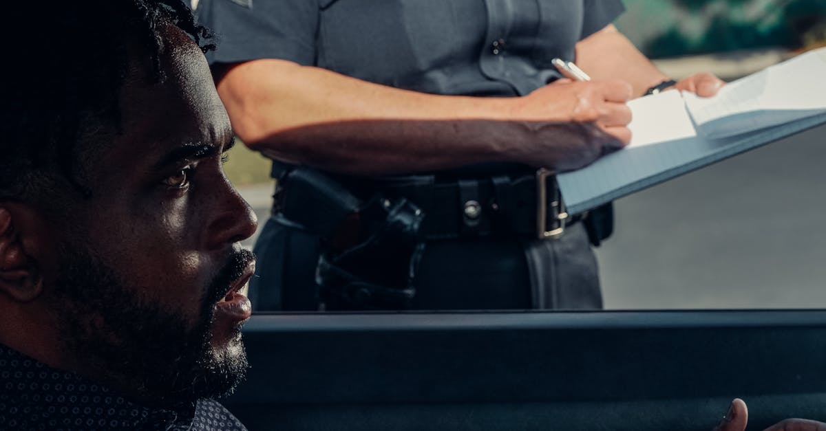 découvrez comment la protection juridique peut vous aider à défendre vos droits et à naviguer dans le monde complexe du droit. de la consultation à la représentation légale, assurez votre sécurité et votre tranquillité d'esprit.