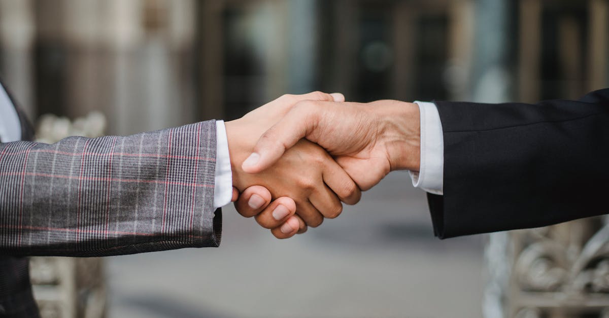 découvrez les meilleures pratiques pour gérer un contrat it. que vous soyez freelance ou dirigeant d'entreprise, apprenez à négocier, rédiger et signer des contrats informatiques qui protègent vos intérêts et garantissent la réussite de vos projets technologiques.