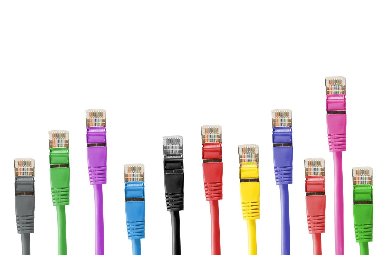 découvrez nos solutions efficaces de gestion des câbles pour un espace de travail organisé et sécurisé. optimisez le rangement et évitez les enchevêtrements avec notre matériel de cable management.